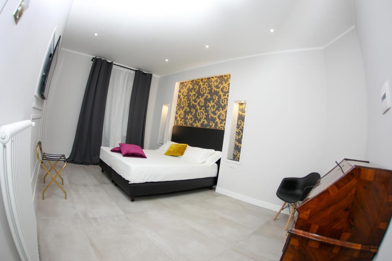 Principessa Isabella Luxury Rooms Salerno Ngoại thất bức ảnh
