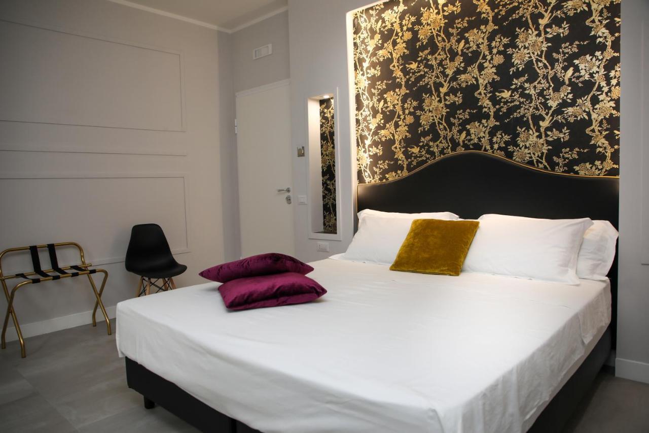 Principessa Isabella Luxury Rooms Salerno Ngoại thất bức ảnh